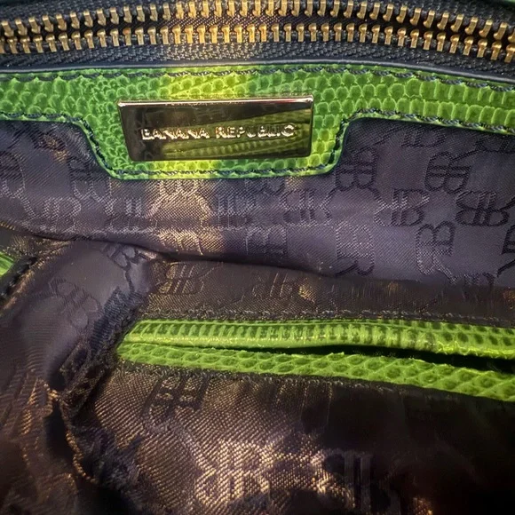 Green Banana Republic handbag - Picture 4 of 7